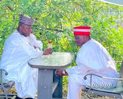 Senatir Yari and Ex-Governor Kwankwaso Exchanging pleasantries