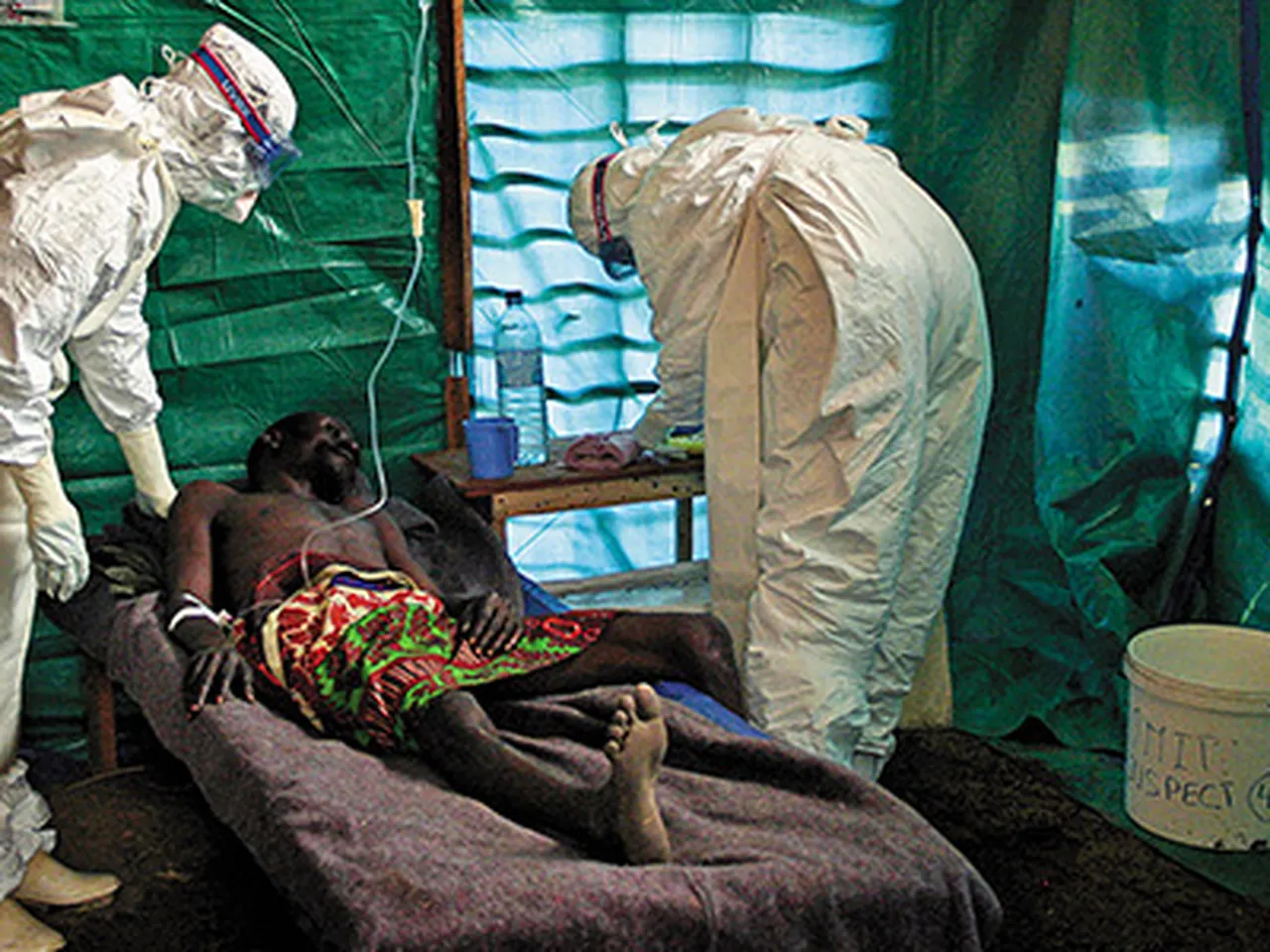 FG confirms Ebola case in Abuja, begins tracing 44 contacts