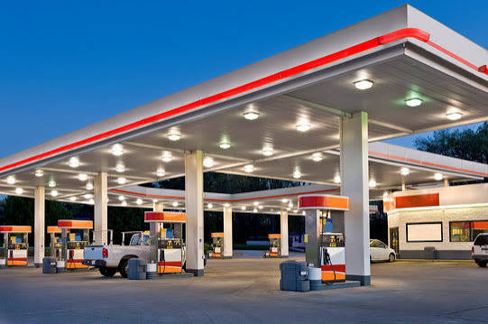 FG proposes N1,350 ceiling for petrol landing cost